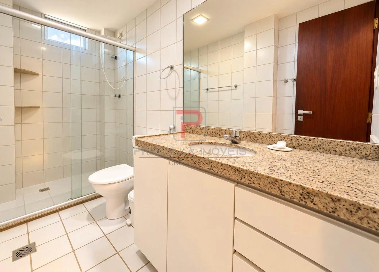 Furnished apartment, 115 m², with a washing machine — photo 17