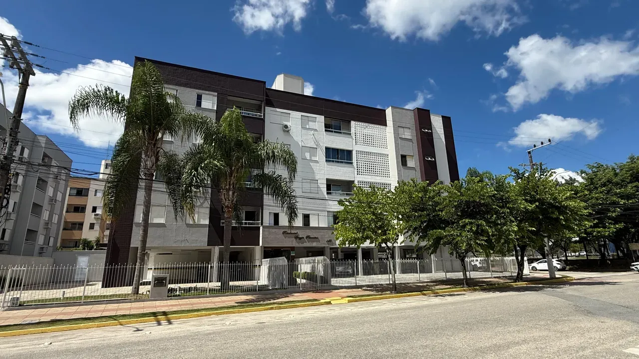 3-bedroom apartment with a park view in Florianópolis — photo 15