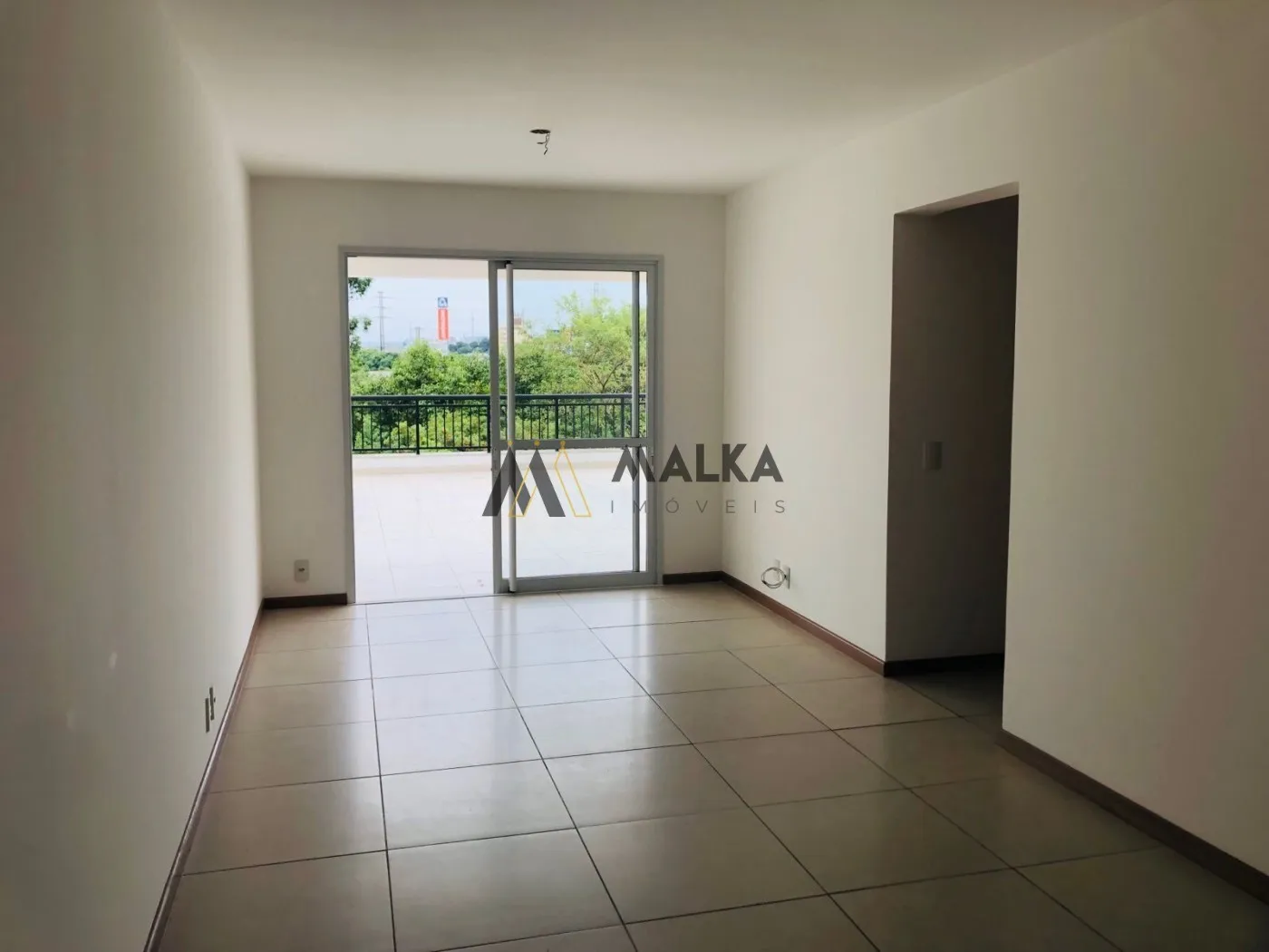 337 m² unfurnished apartment with 3 en-suite rooms — photo 7