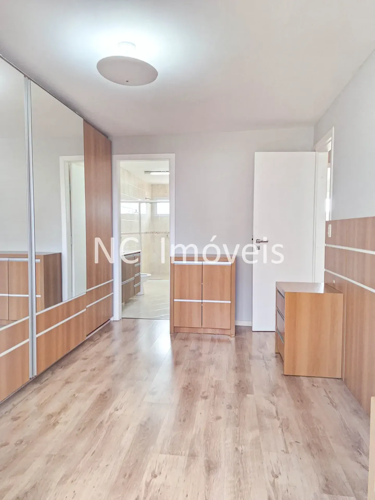 House, 144 m², with a bathtub — photo 9