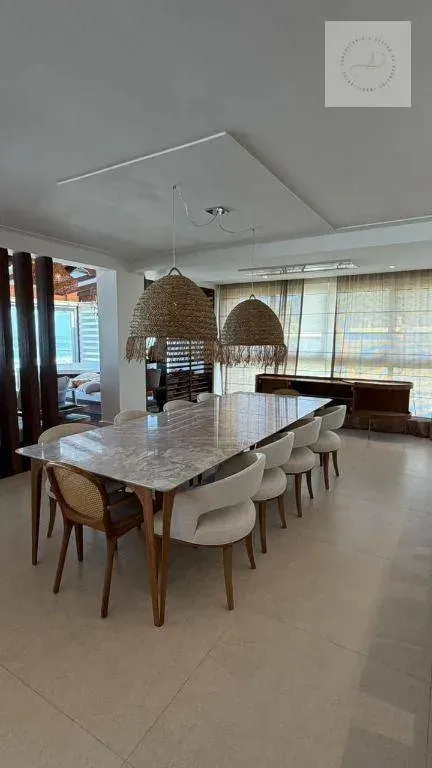 Duplex penthouse with 5 en-suites and 315 m² garden — photo 23
