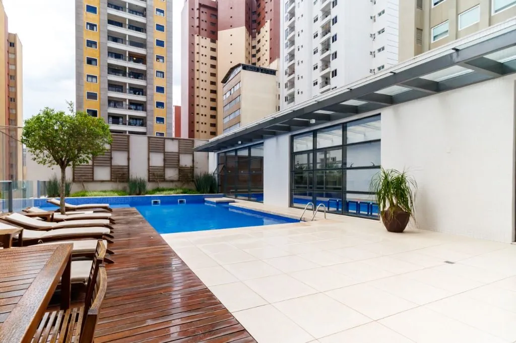 Apartamento com 3 quartos e 160 m², cozinha com fogão a gás — photo 18