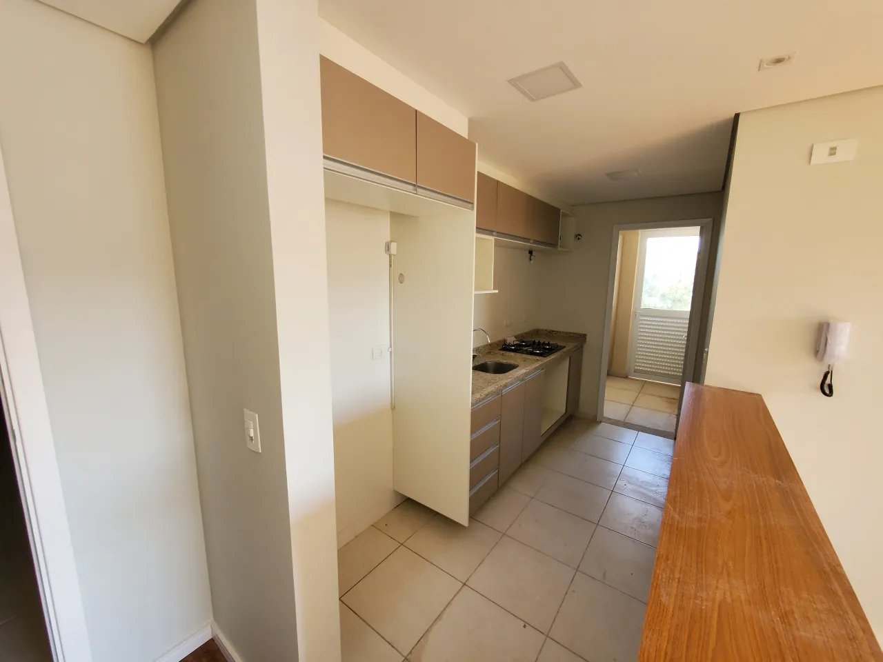 Apartamento sin muebles con 2 habitaciones y 2 baños — photo 2