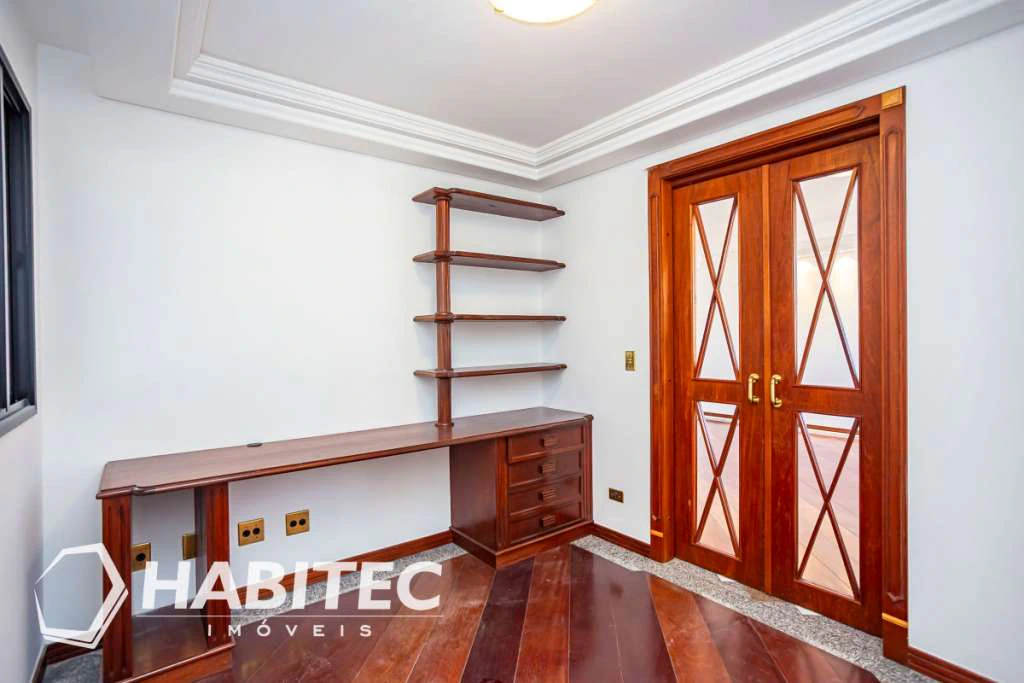 4-bedroom apartment with built-in kitchen cabinets 377 m² — photo 2