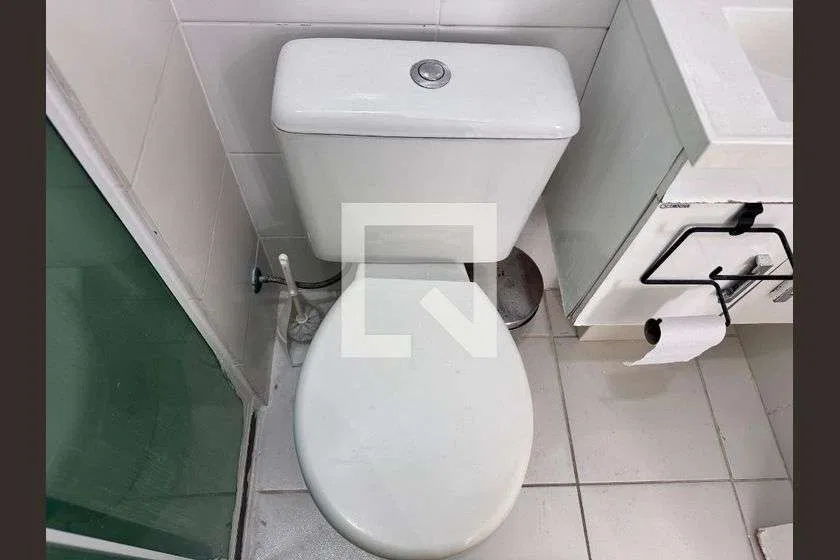 Apartamento mobiliado com 2 quartos e 1 banheiro — photo 14