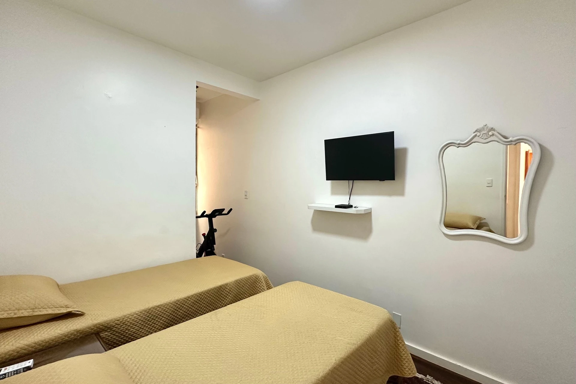 75 m² apartment with a washing machine and a home office — photo 9