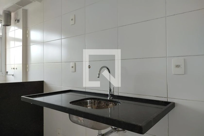 Apartment with an open kitchen and gas stove — photo 11