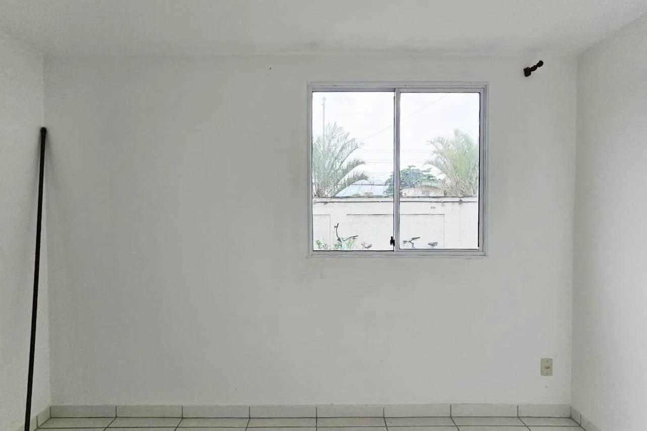 2-bedroom apartment in a building with a gym — photo 30