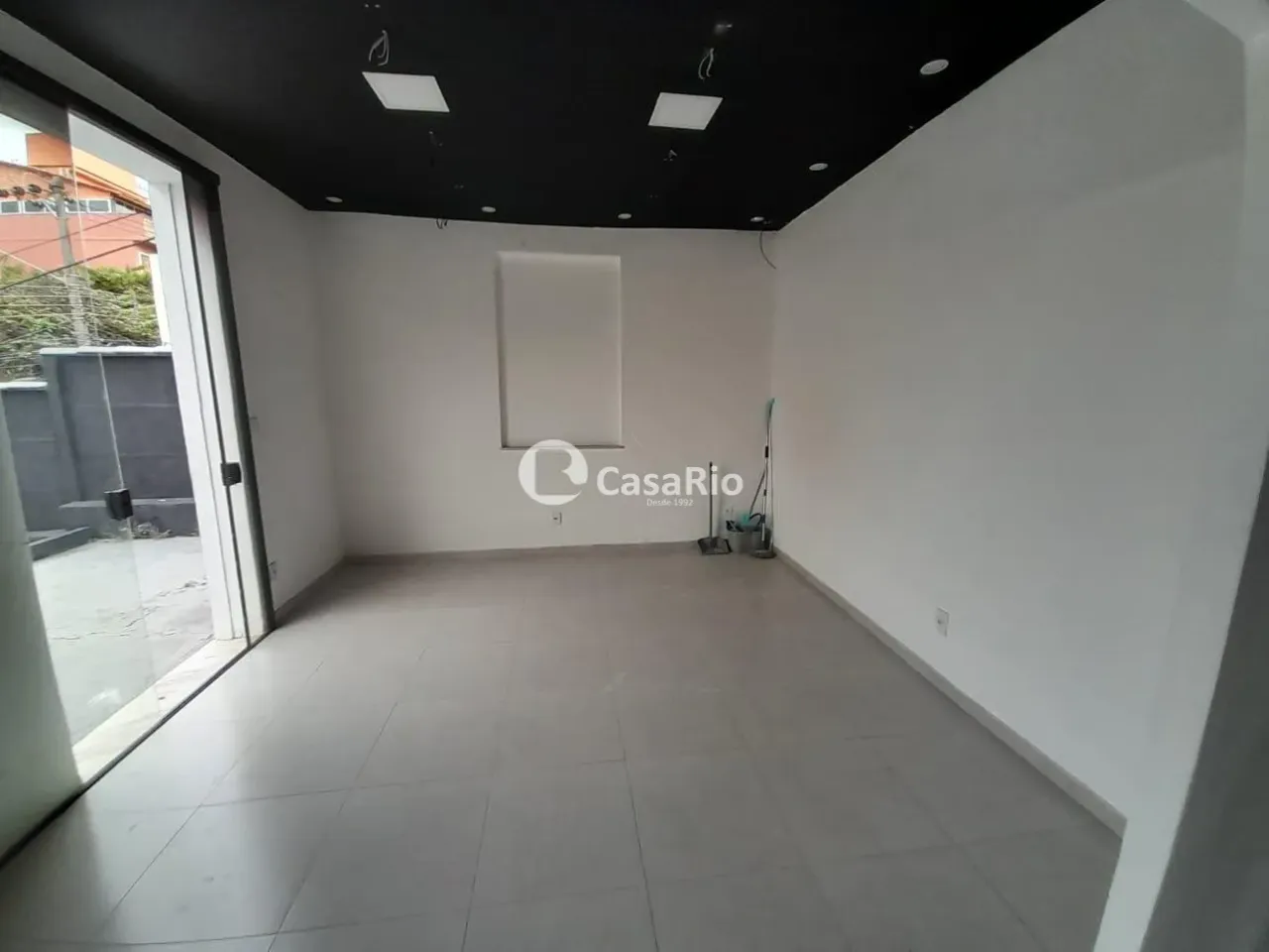 House with 3 bedrooms, 2 suites, separate kitchen — photo 3
