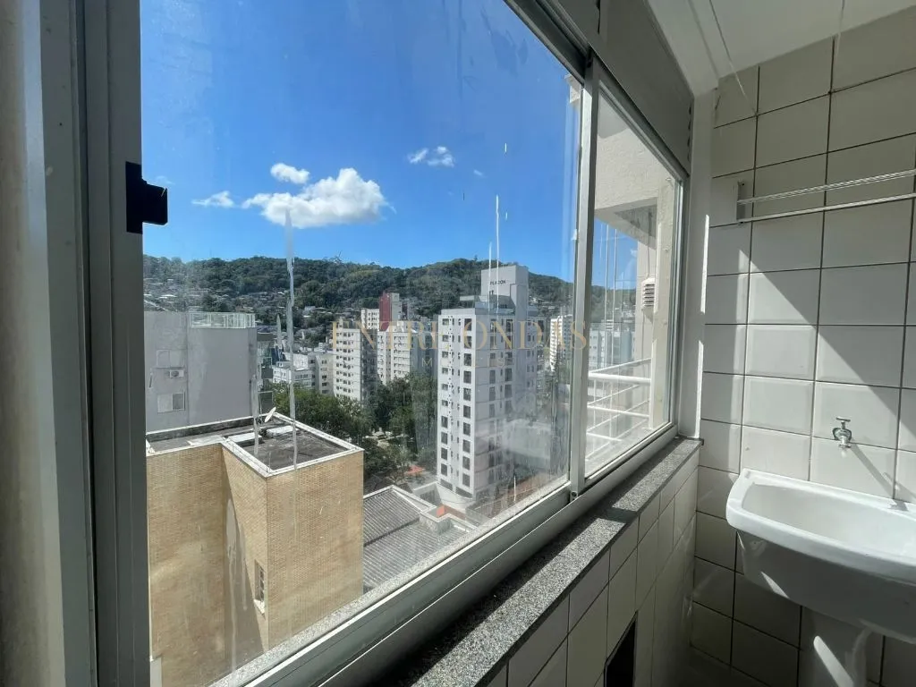 2-bedroom apartment, both with their own bathrooms, 70 m² — photo 3