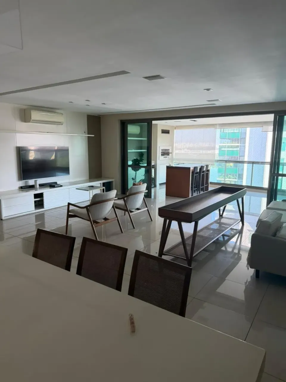 Apartamento de 4 quartos com cozinha americana e 231 m² — photo 4