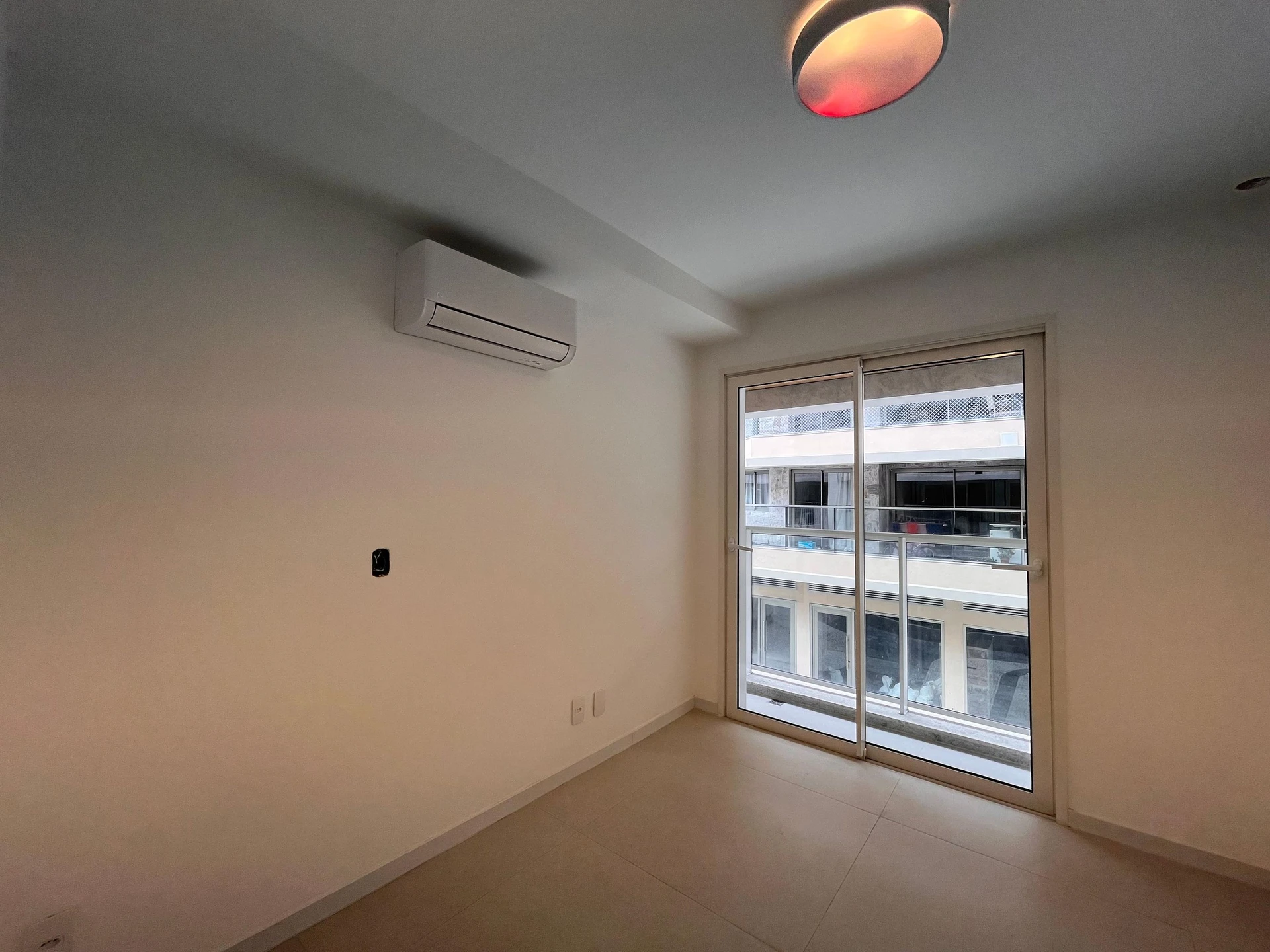 2-bedroom apartment in a building with a sauna — photo 3