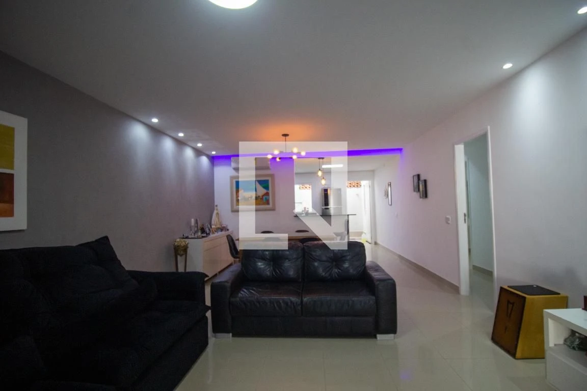 Casa mobiliada com 4 quartos e área gourmet na varanda — photo 23