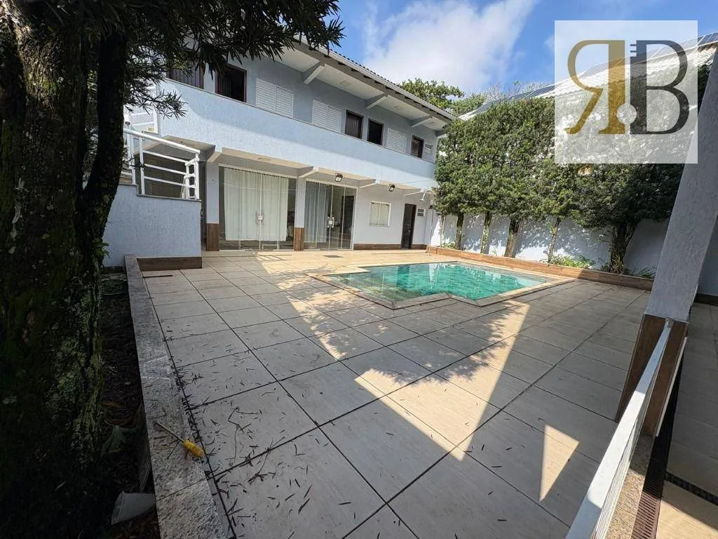 4-bedroom house with 5 bathrooms, 400 m² — photo 25
