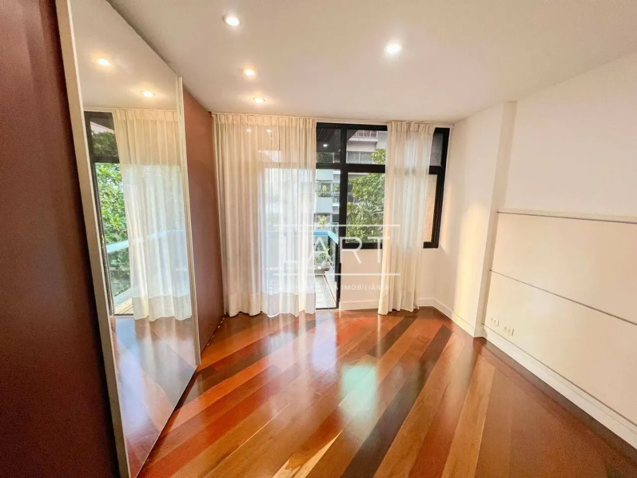 3-bedroom apartment, 125 m² — photo 6