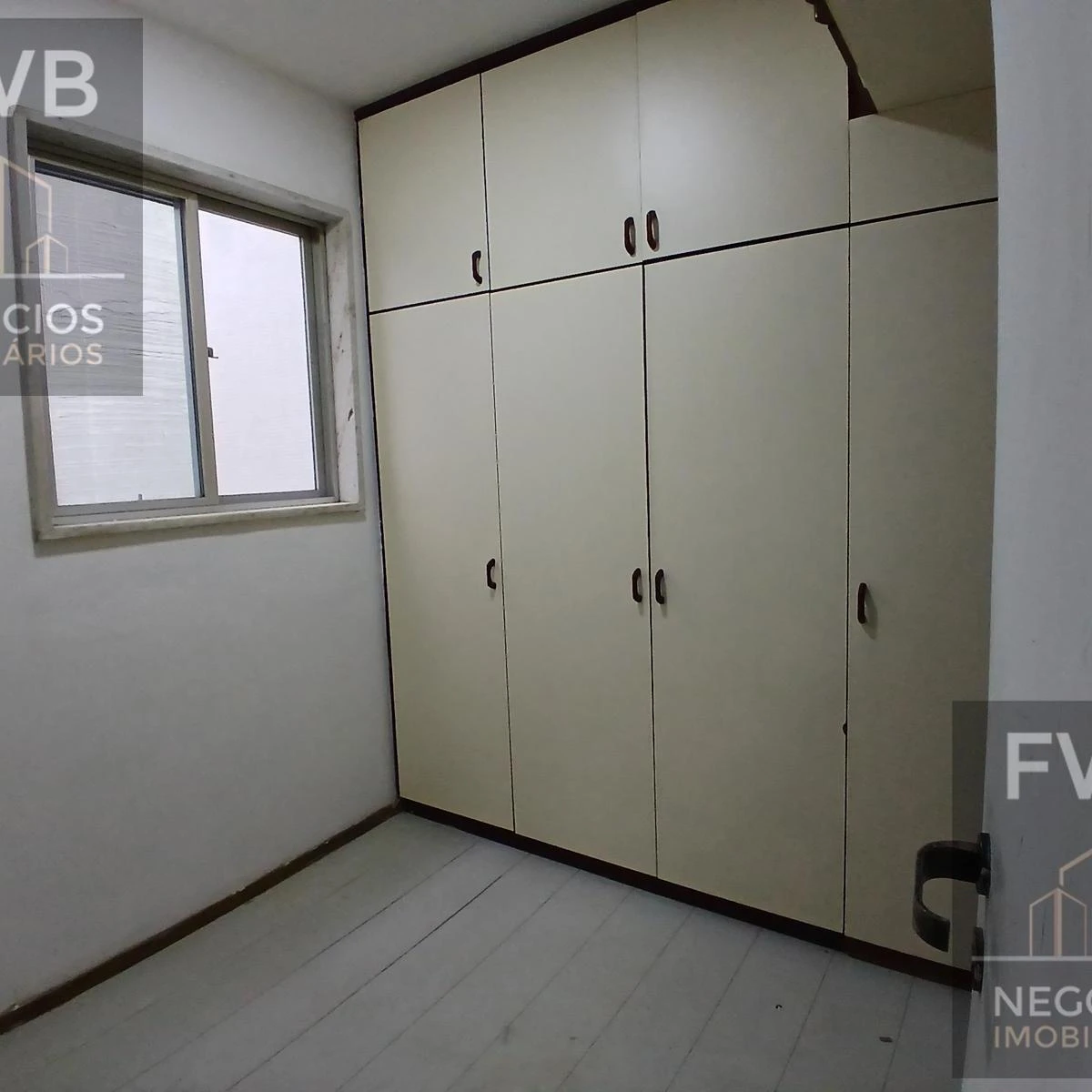 3-bedroom apartment with a home office — photo 31