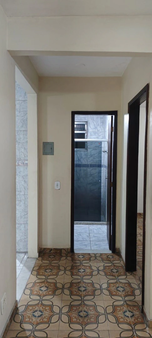 1-bedroom apartment with enclosed kitchen and parking — photo 8