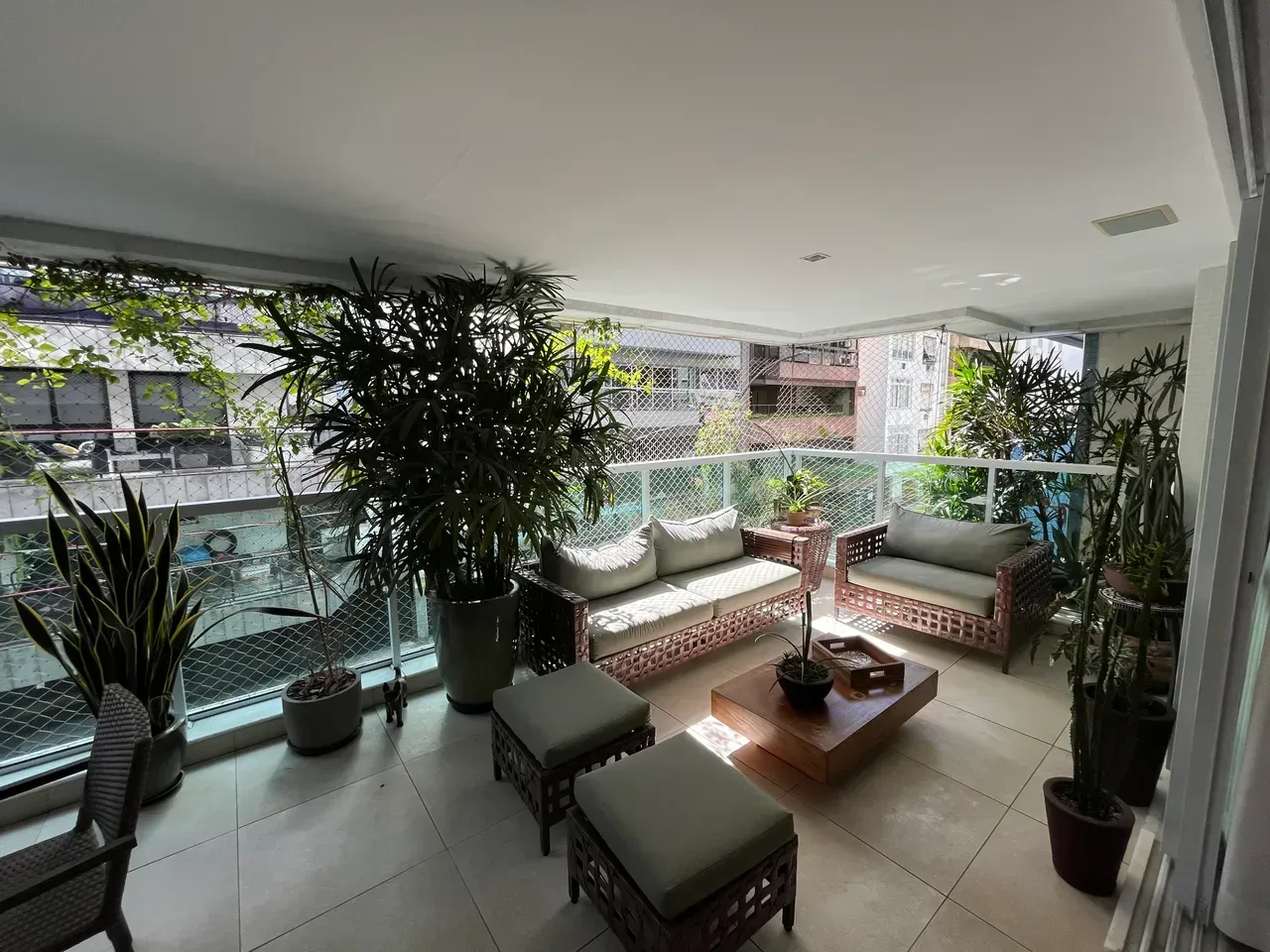 Furnished apartment, 240 m², with a washing machine — photo 7