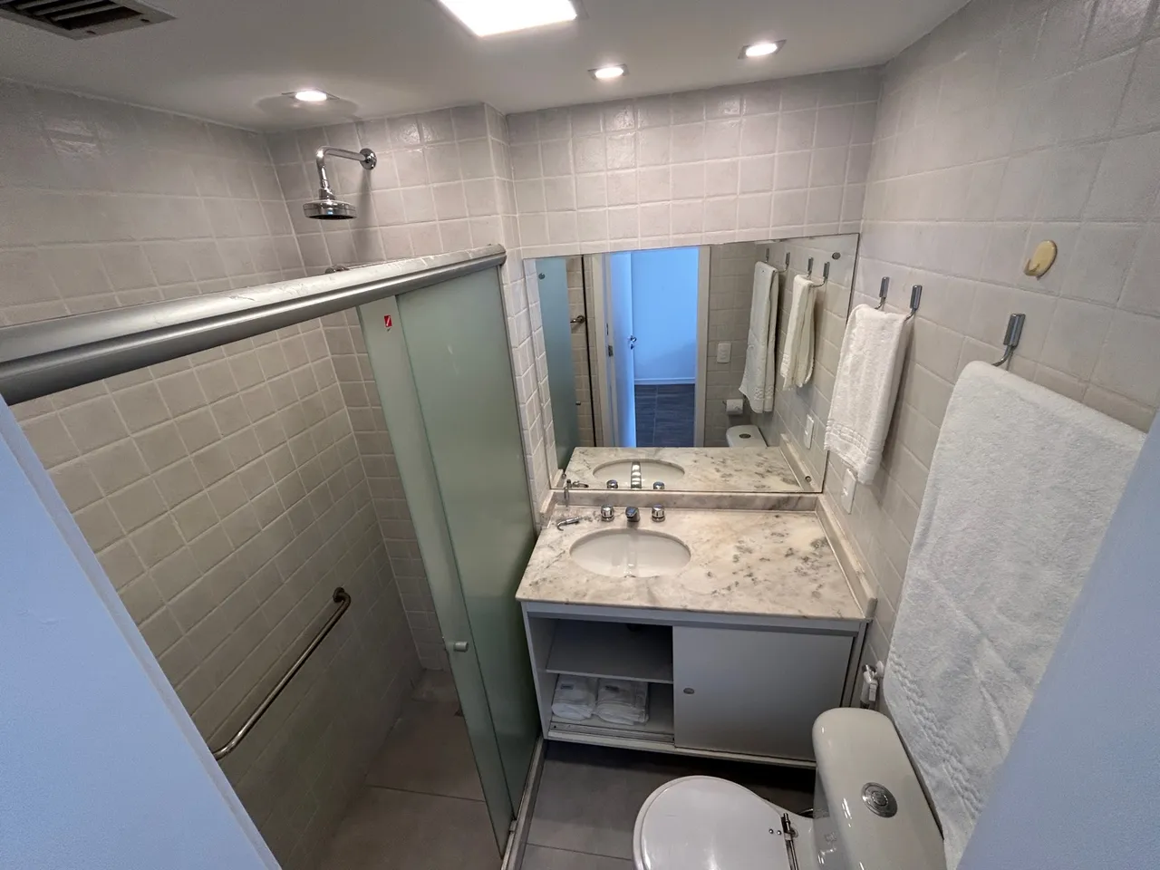 Furnished apartment, 42 m², with a washing machine — photo 13