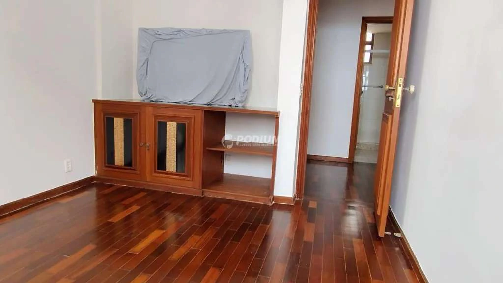 4-bedroom apartment with sauna in the building and 180 m² — photo 8