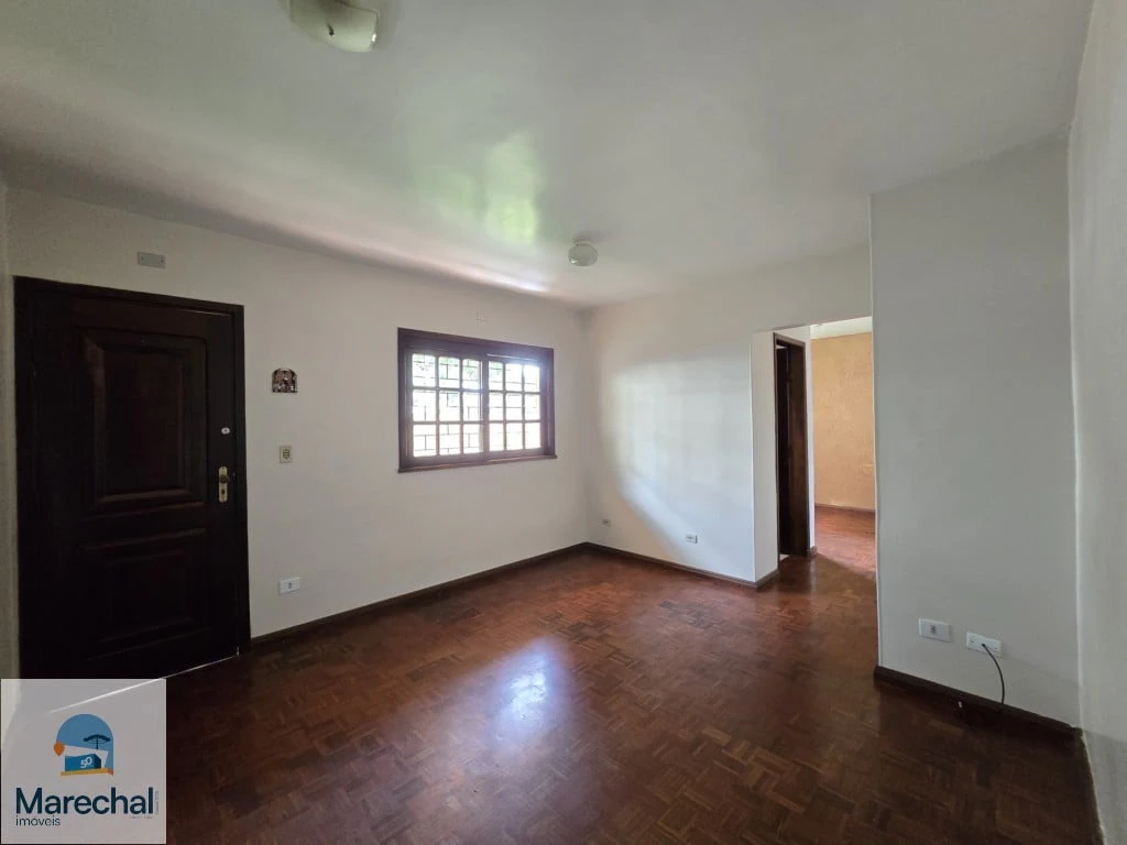3-bedroom house with a private BBQ