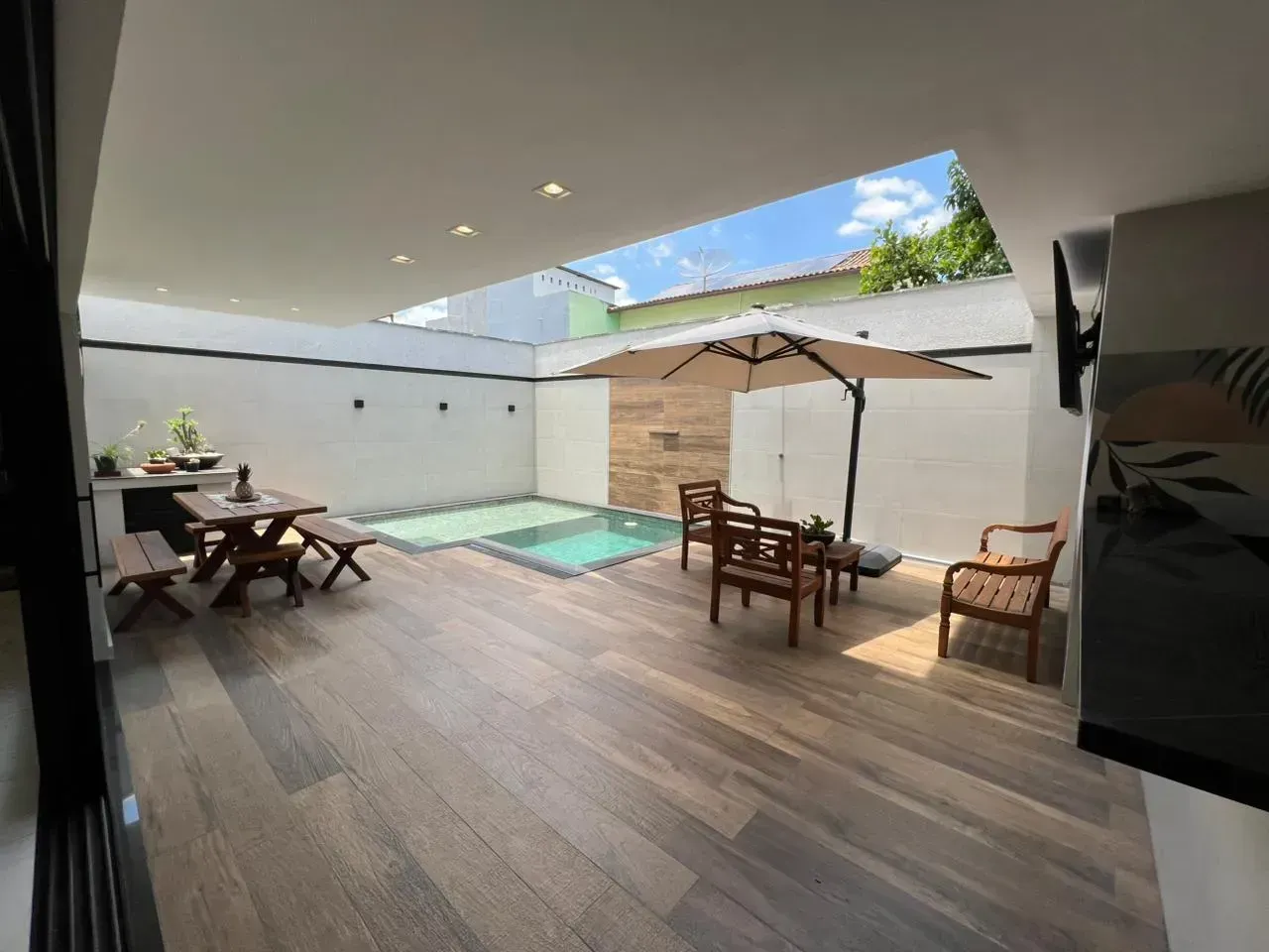 Furnished house with 4 bedrooms and 4 bathrooms — photo 6
