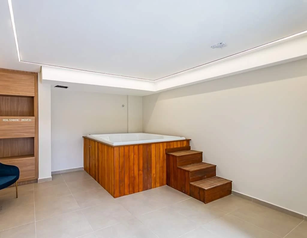 Furnished 85 m² apartment with 2 bedrooms and 1 parking — photo 34