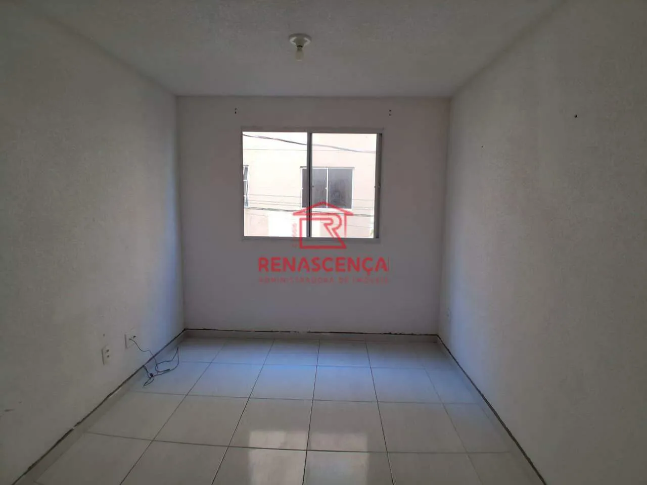 2-bedroom apartment with 1 bathroom and 1 parking space