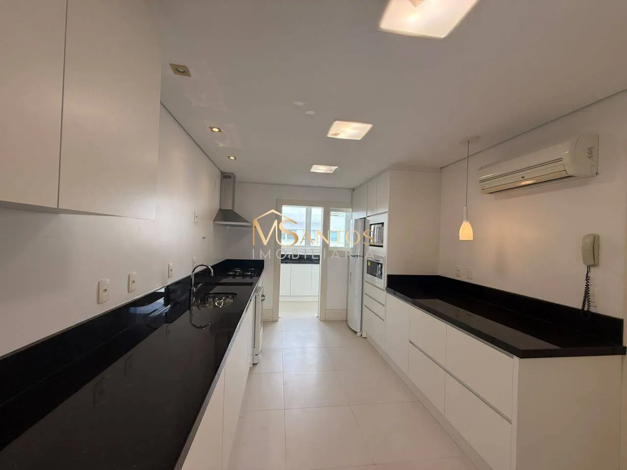 Apartamento mobiliado de 3 quartos em condomínio com piscina — photo 6