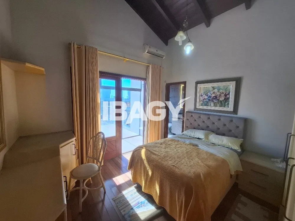 Furnished house with 5 bedrooms, 2 suites and 2 parking — photo 65
