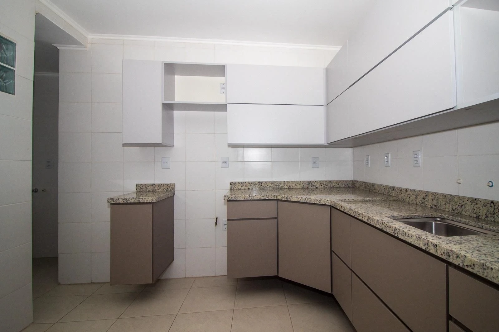 Стиральная машина и 2 спальни: квартира 45 м² — photo 3
