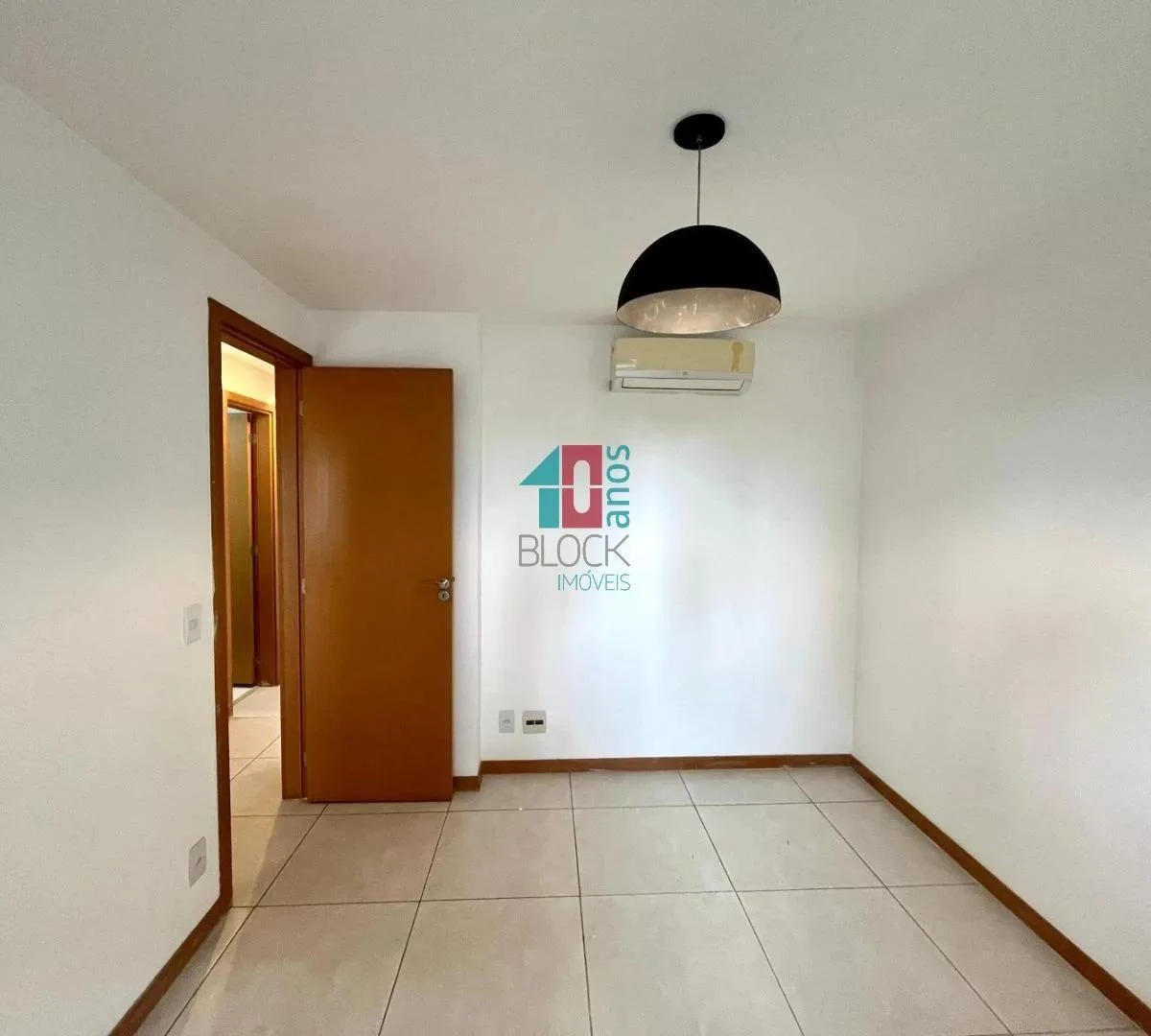 Apartamento de 3 quartos em condomínio com academia — photo 5