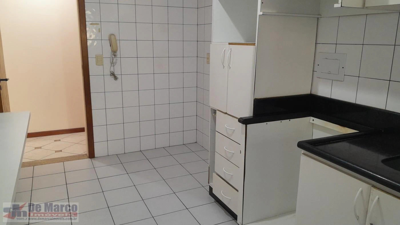 2-bedroom apartment, 1 with its own bathroom, 78 m² — photo 20