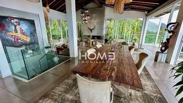 Меблированный дом с 5 спальнями и 700 м² — photo 42