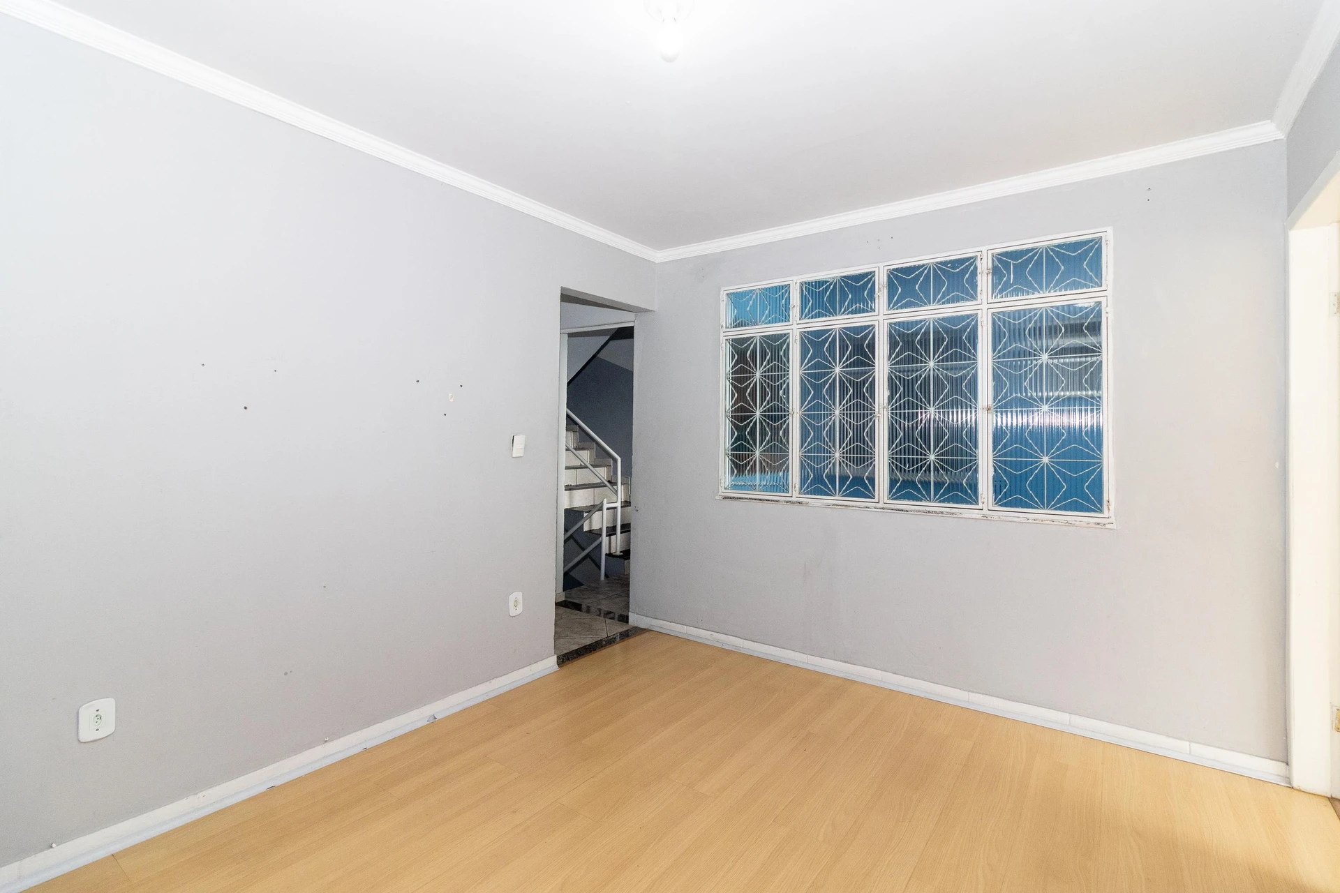 Apartment, 50 m², with wood or laminate floors — photo 3