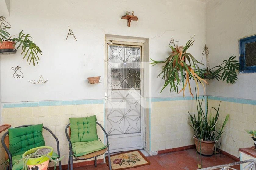 Furnished 80 m² house with 3 bedrooms and private garden — photo 30