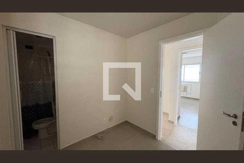 Apartment, 105 m², with a glass-enclosed balcony — photo 45