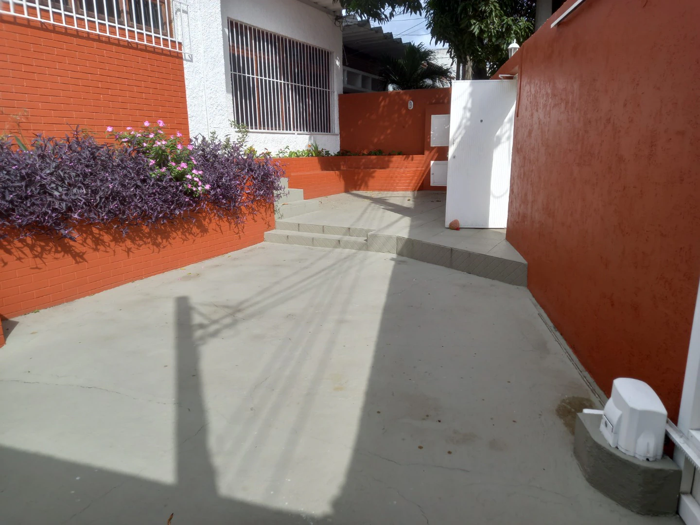 Rental house with 4 bedrooms and 5 bathrooms plus 98 m² — photo 3