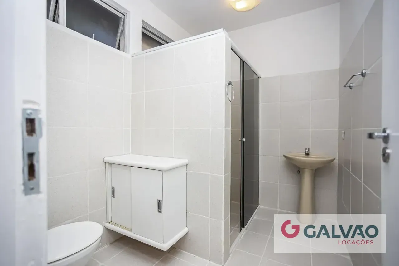 72 m² apartment with 2 bedrooms and open-plan kitchen — photo 11