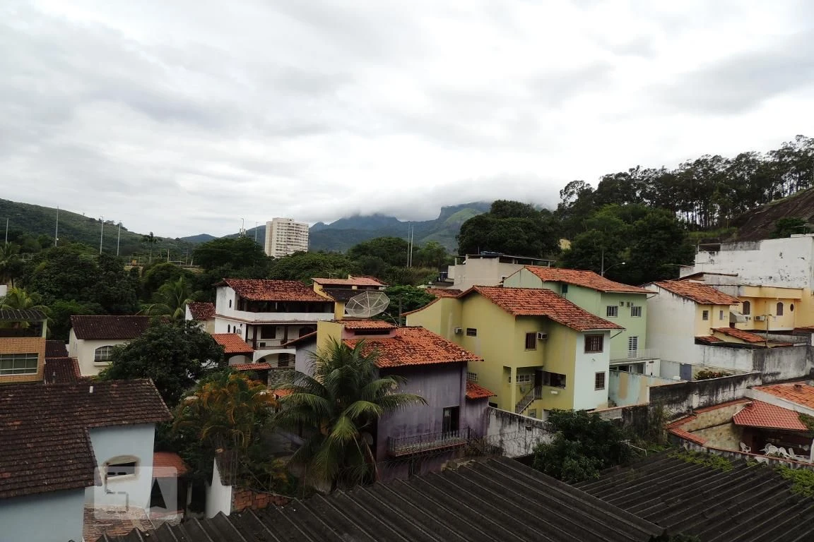 Apartamento de 4 quartos com janelas do piso ao teto — photo 23