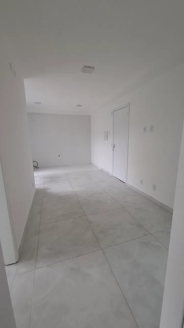 2-bedroom apartment with a grill on the balcony — photo 3