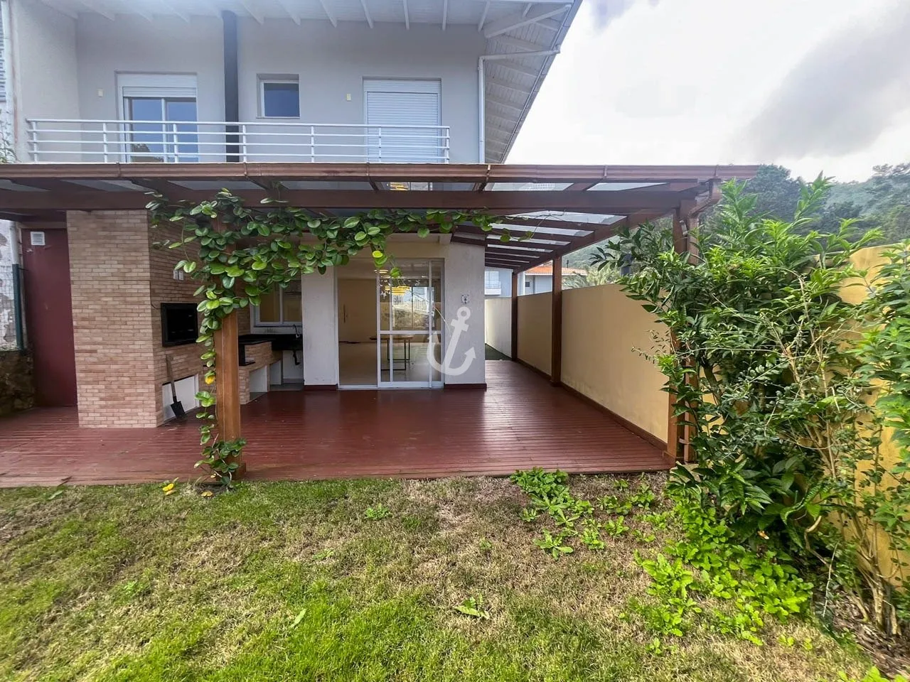 278 m² house with open kitchen and 3 en-suite bedrooms — photo 6