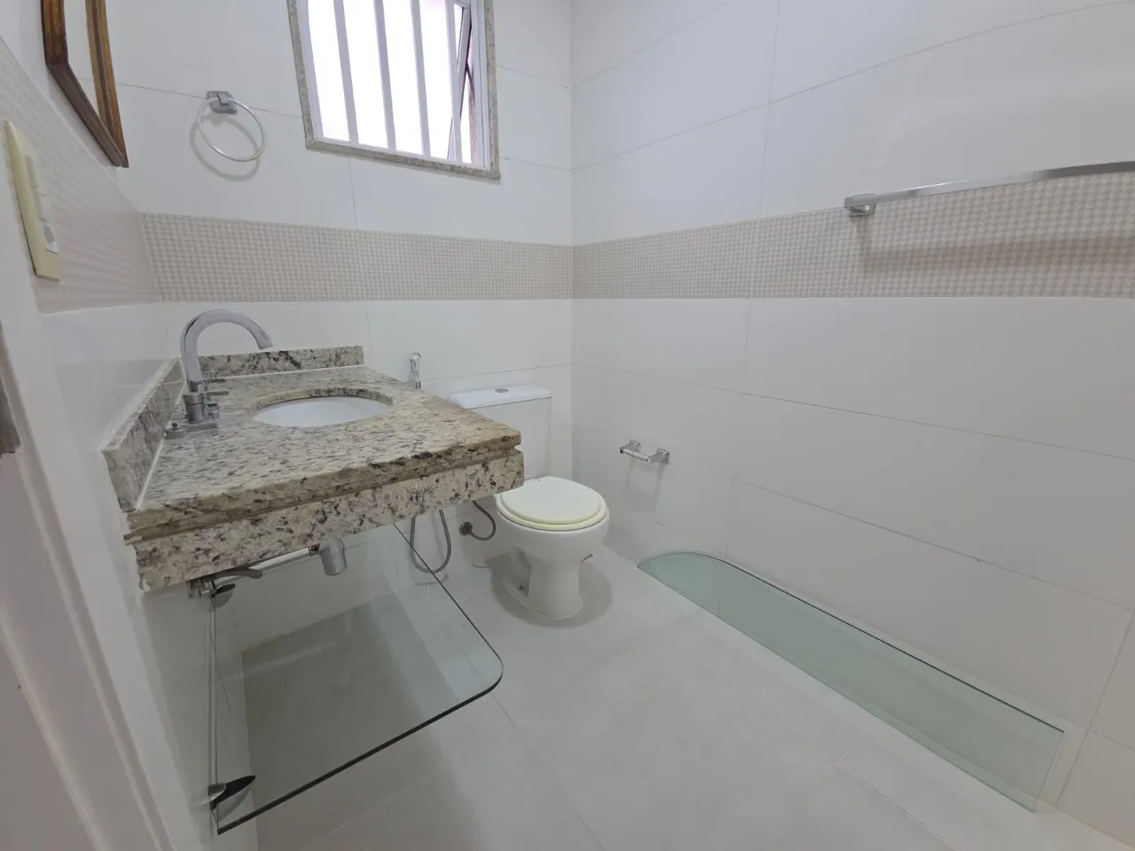 Furnished apartment, 316 m², with a walk-in closet — photo 30