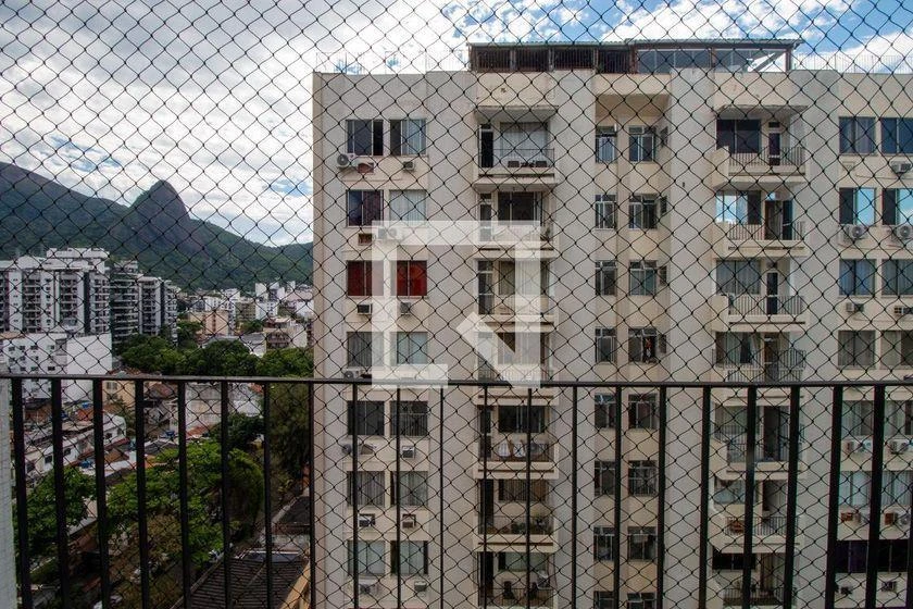 68 m² apartment with a mountain view and a washing machine — photo 27