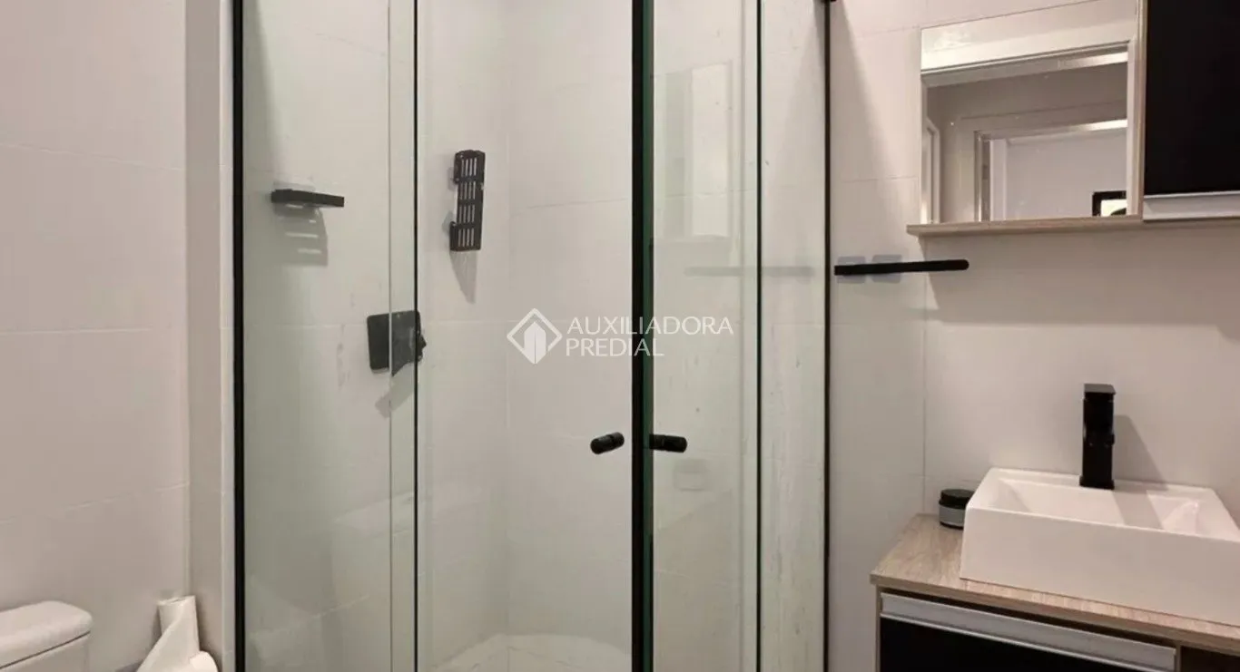 80 m² apartment with 2 bedrooms and 1 parking spot — photo 17