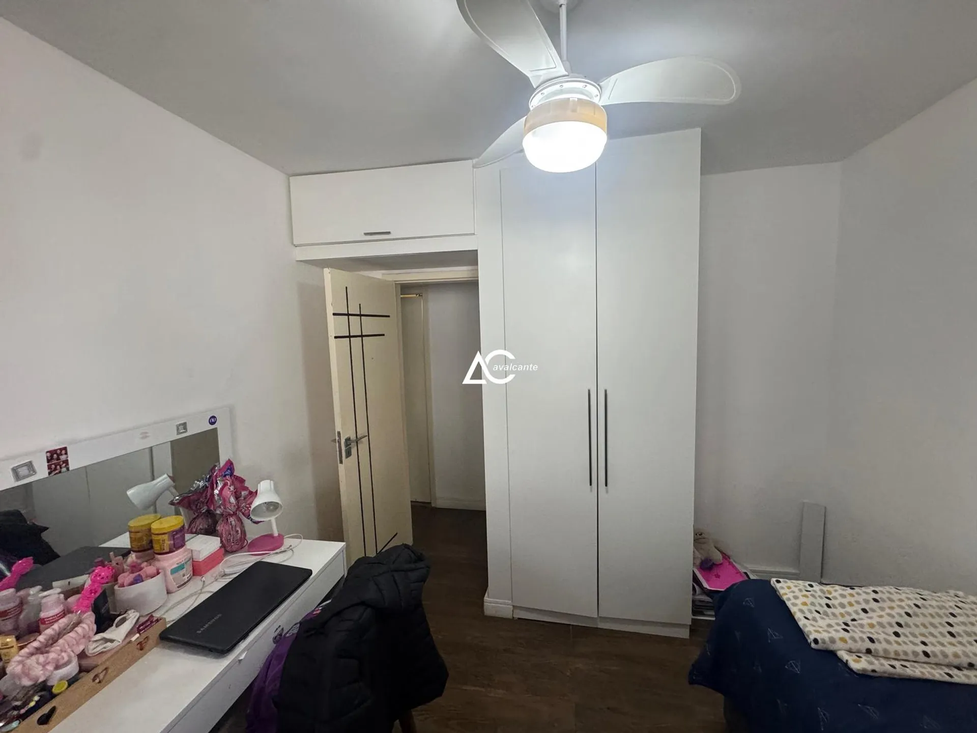 Washing machine in a 3-bedroom house, 360 m² — photo 41