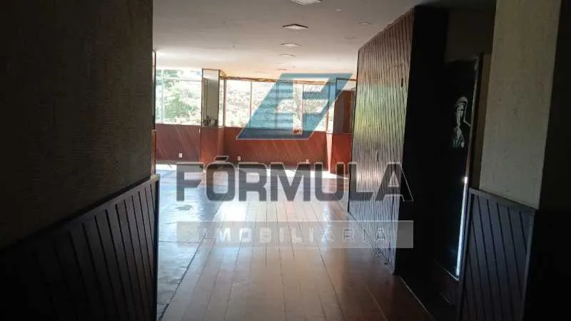 Apartamento com varanda, 2 quartos e 1 banheiro — photo 25