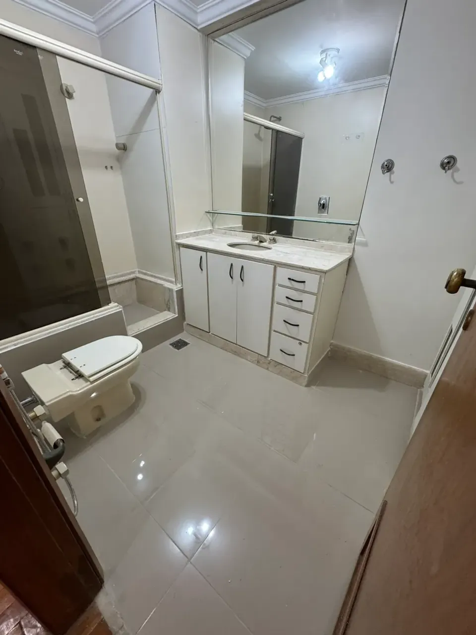 3-bedroom apartment with parking and a closed kitchen — photo 8