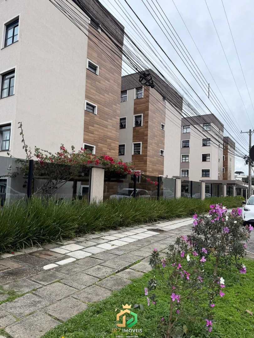 3-bedroom apartment with wood or laminate floors in Curitiba — photo 3