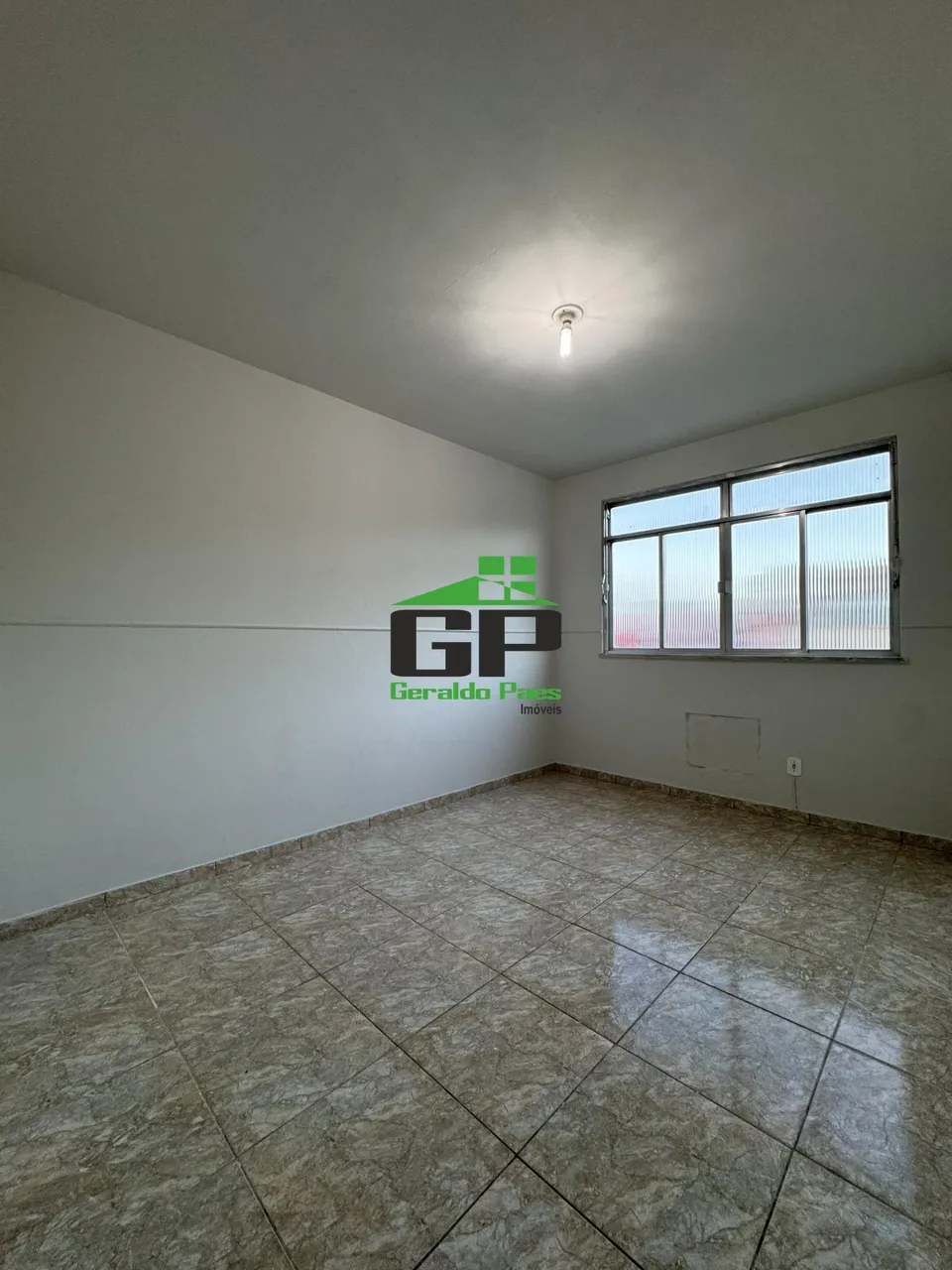 2-bedroom apartment with separate closed kitchen — photo 12